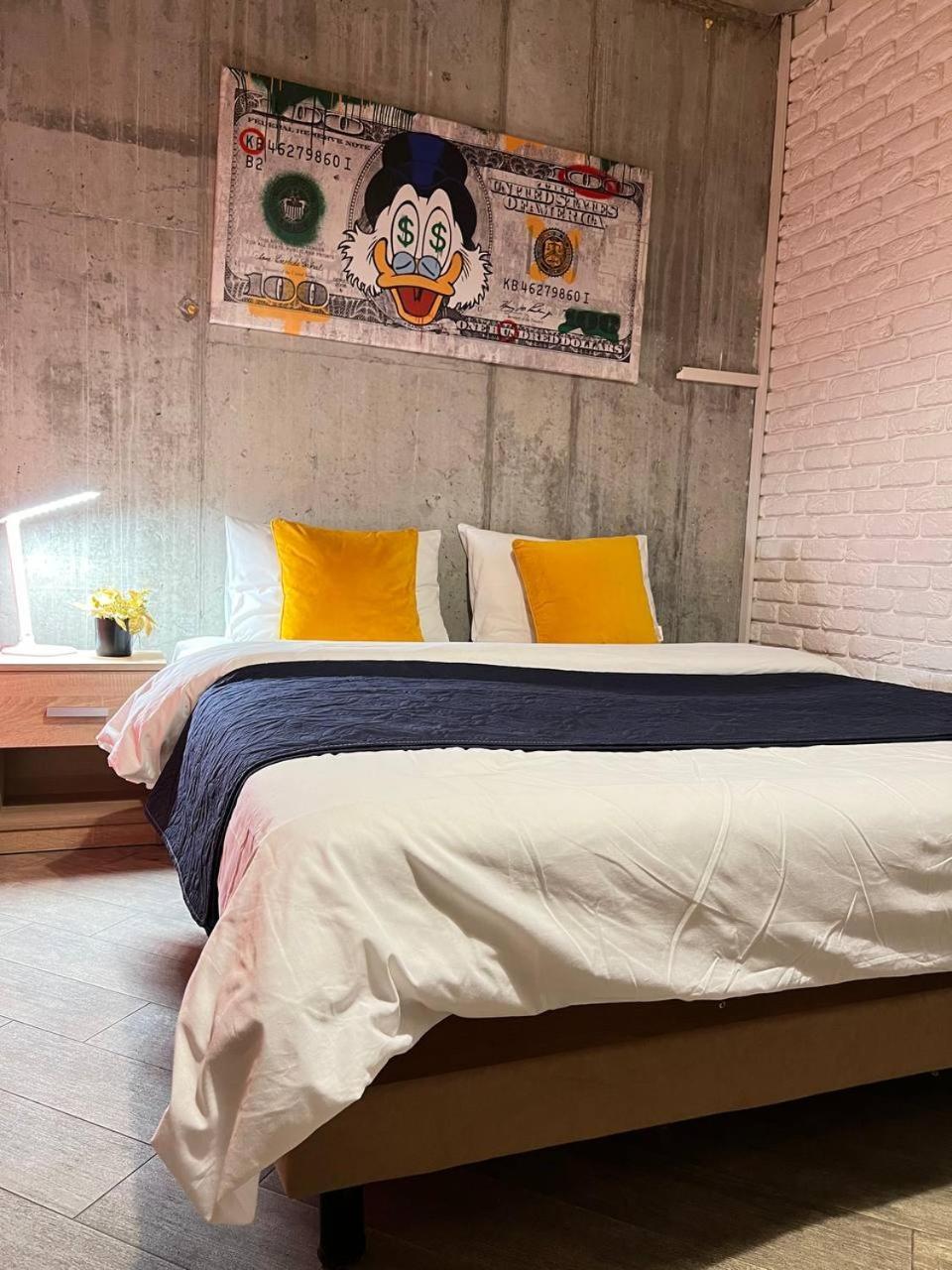 Moonlight Hostel Lviv Kültér fotó