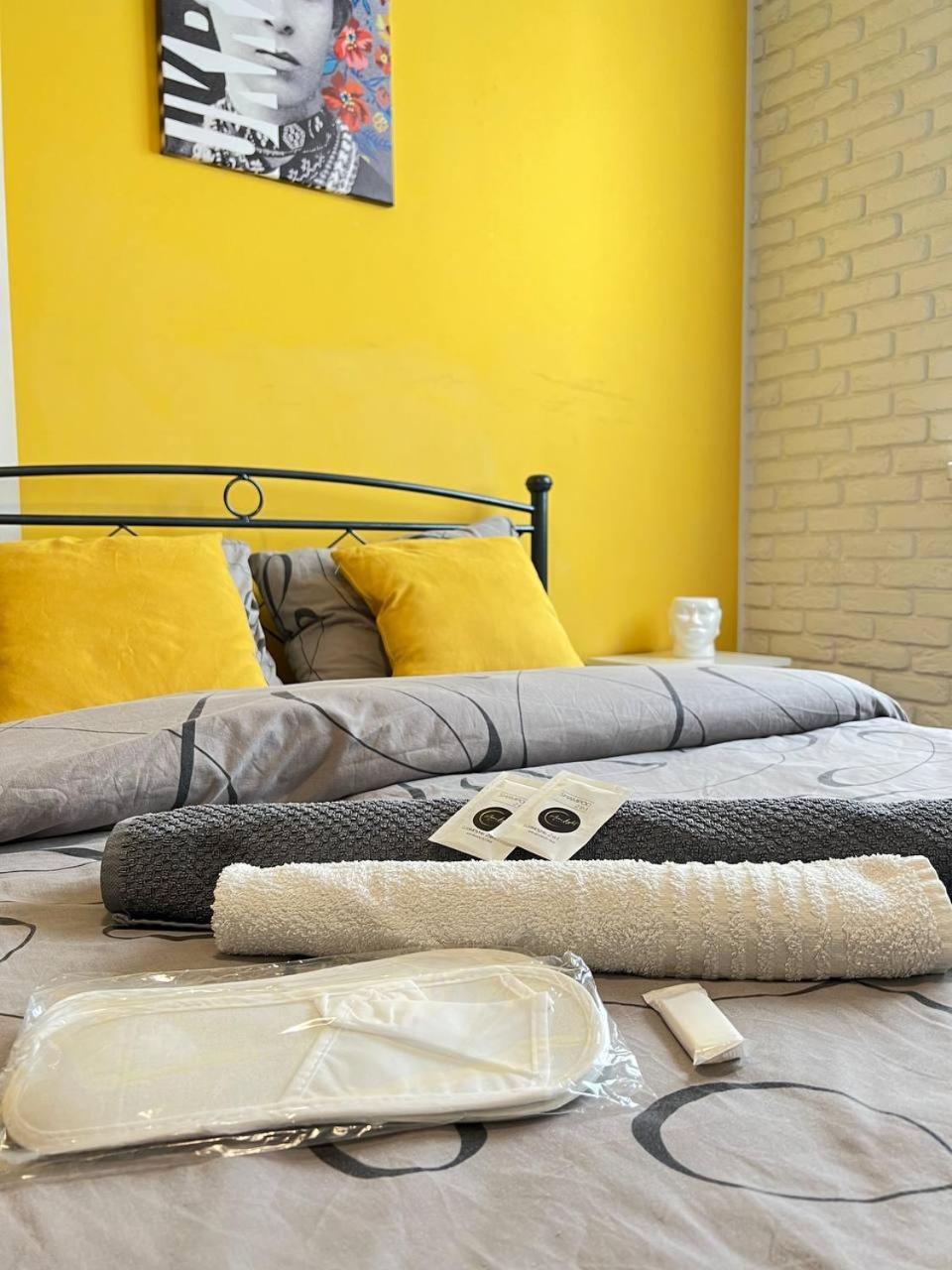 Moonlight Hostel Lviv Kültér fotó